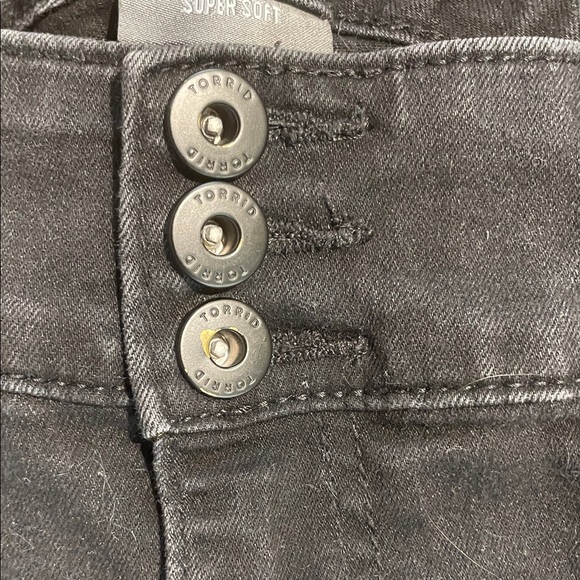 Torrid Jegging High-Rise Skinny Jean in Black 18S - Picture 7 of 10